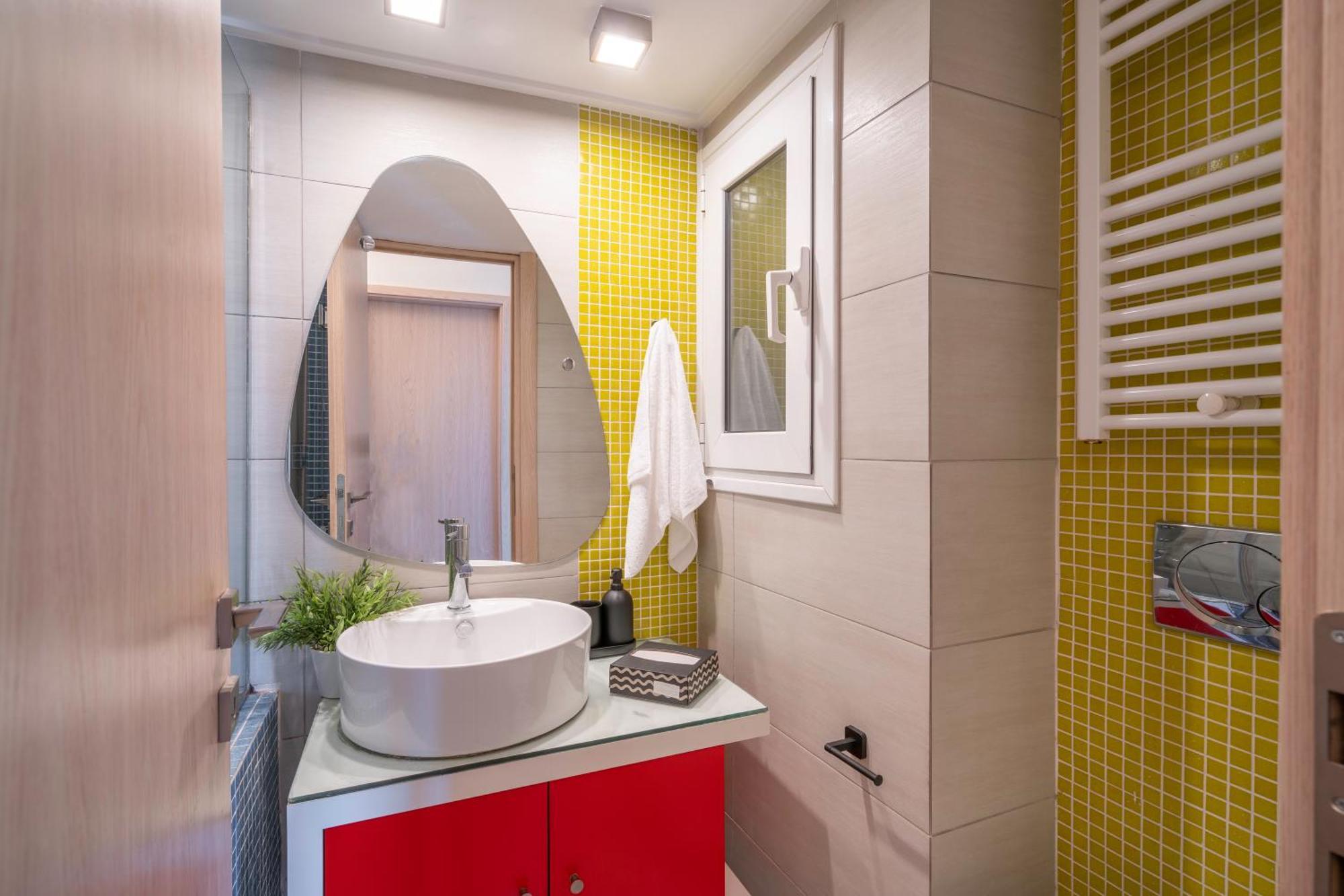 City Oasis: Newly Renovated 2Br Apt In City Center เอเธนส์ ภายนอก รูปภาพ