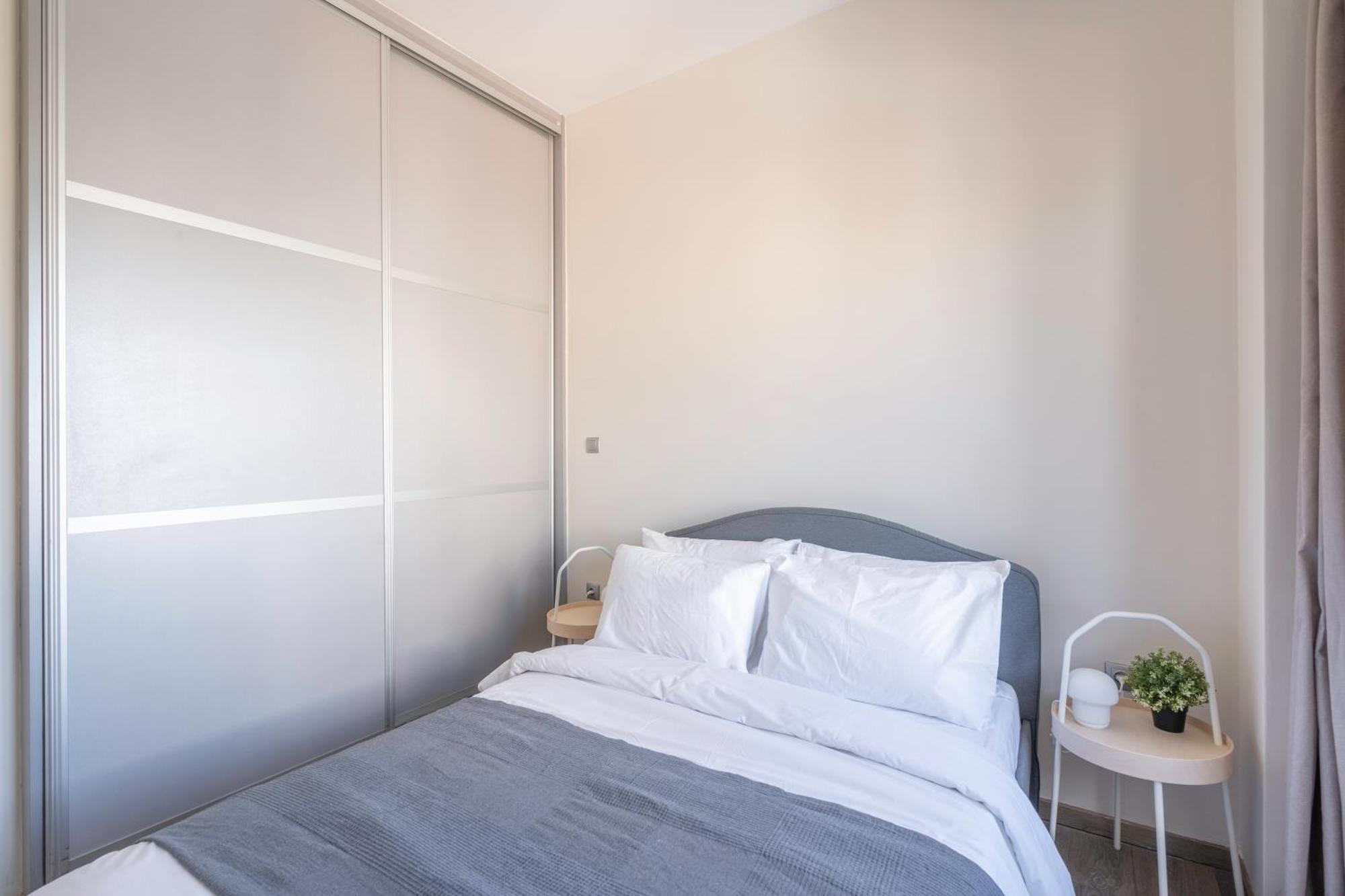 City Oasis: Newly Renovated 2Br Apt In City Center เอเธนส์ ภายนอก รูปภาพ