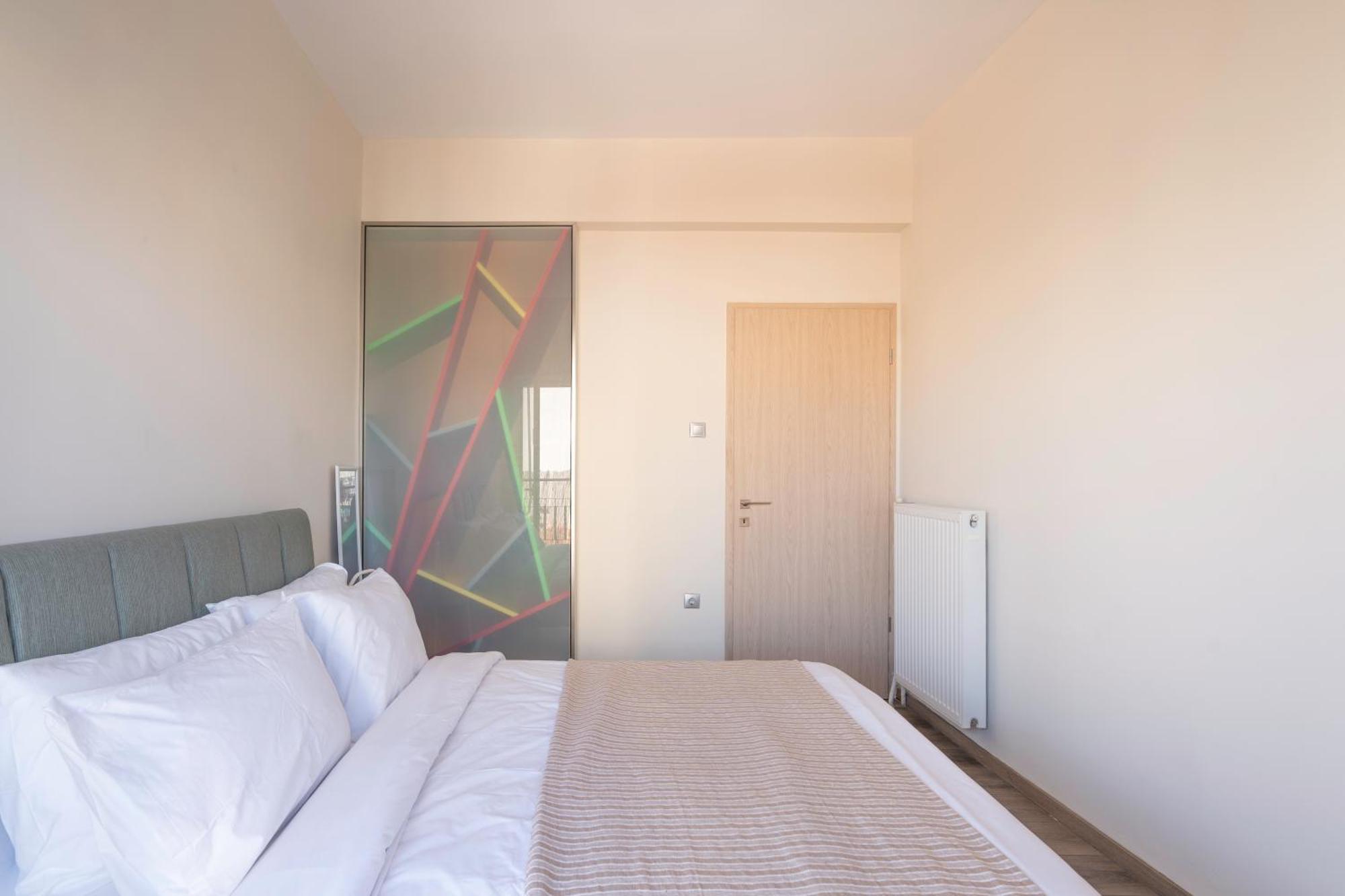 City Oasis: Newly Renovated 2Br Apt In City Center เอเธนส์ ภายนอก รูปภาพ